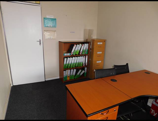 496M² OFFICE FOR SALE IN FERNDALE